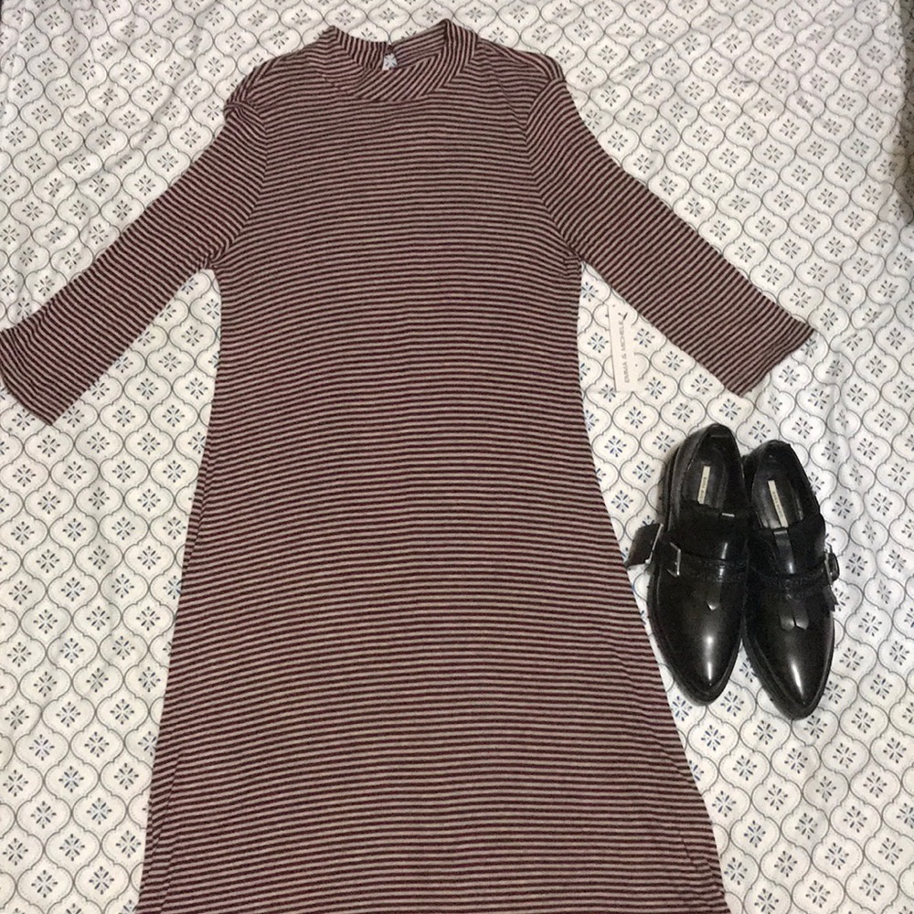 BRAND NEW MIDI TURTLE NECK STRIPPED DRESS